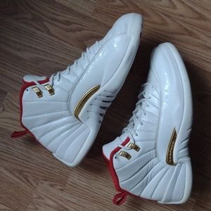 Air Jordan 12 Retro FIBA